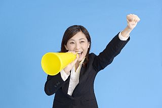 メガホンで応援